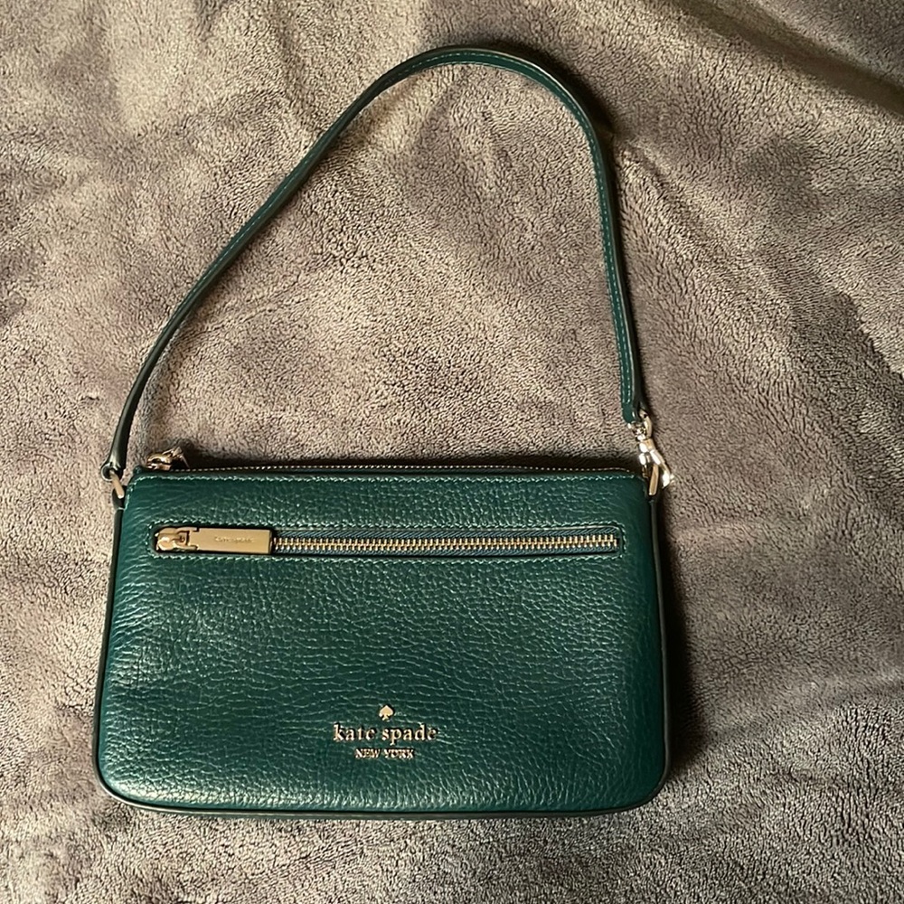 Kate Spade Leila Convertible wristlet